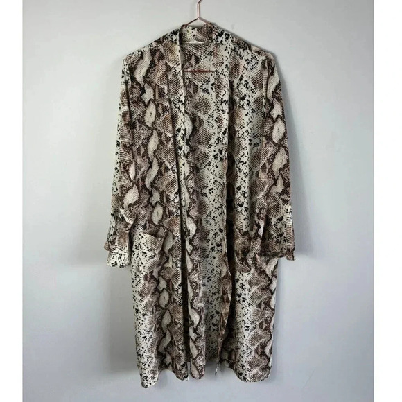 Hummingbird Womens Animal Print Long Sleeve Kimono Light Brown Size Medium-Large - Picture 9 of 13